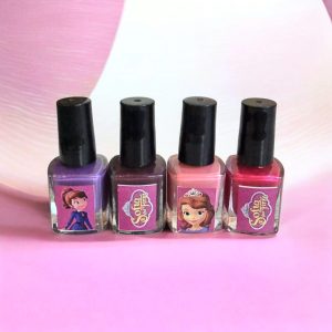 Sofia Peel Off Nail Polish